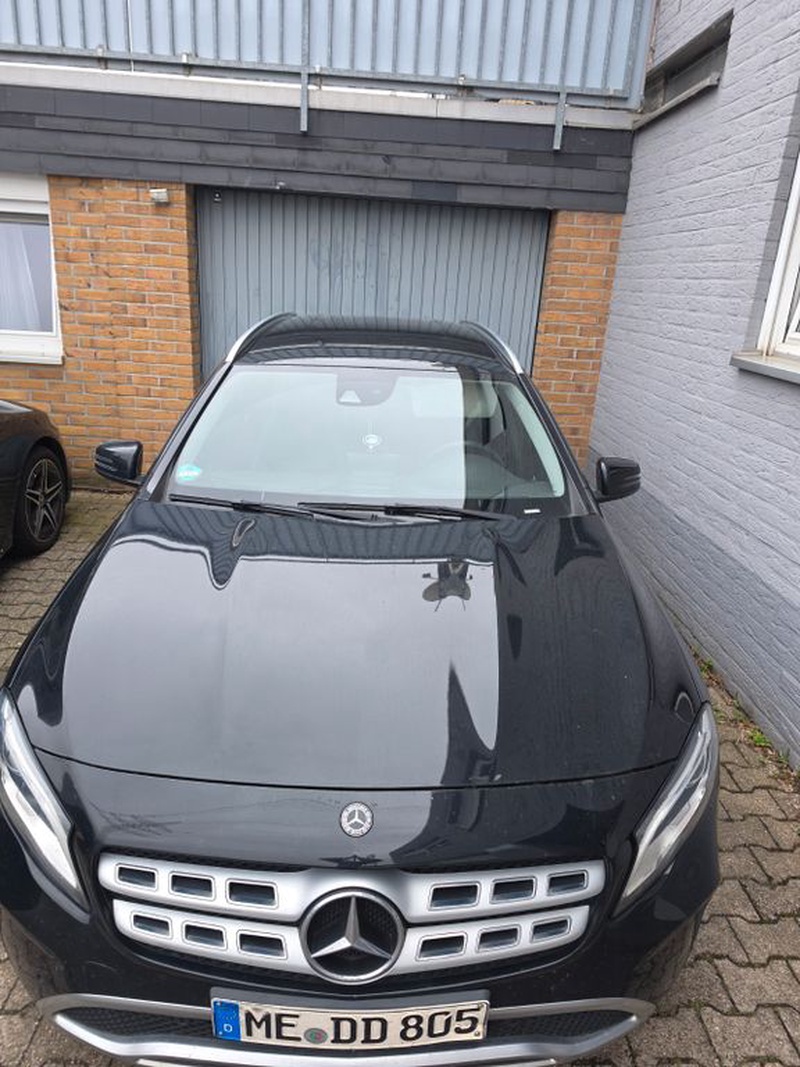 Mercedes-Benz GLA-Class