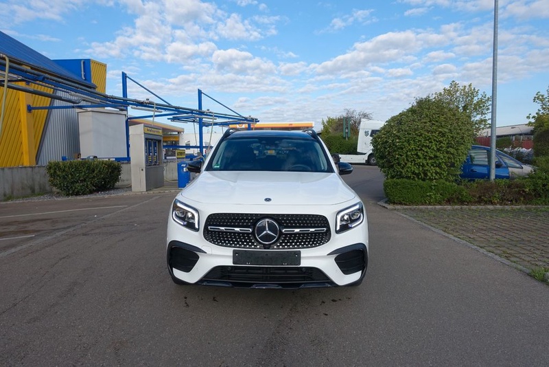 Mercedes-Benz GLB-Class