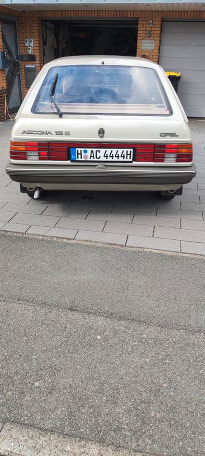 Opel Ascona
