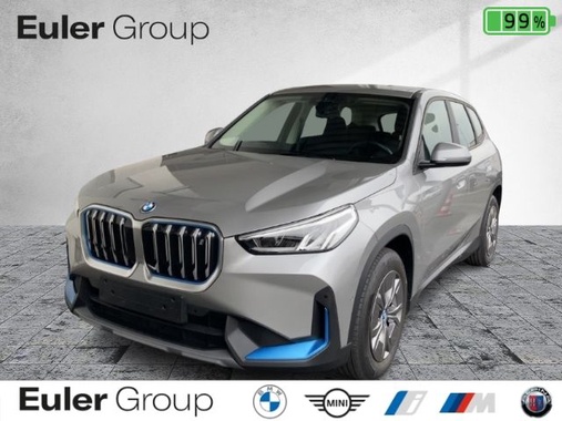 BMW iX1 2023
