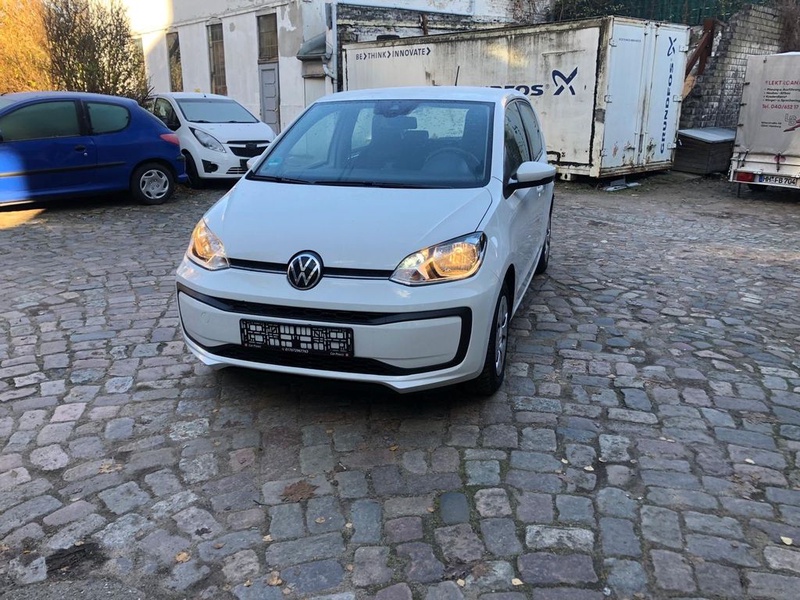 Volkswagen up!
