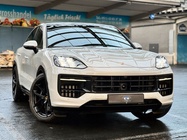 Porsche Cayenne 2025