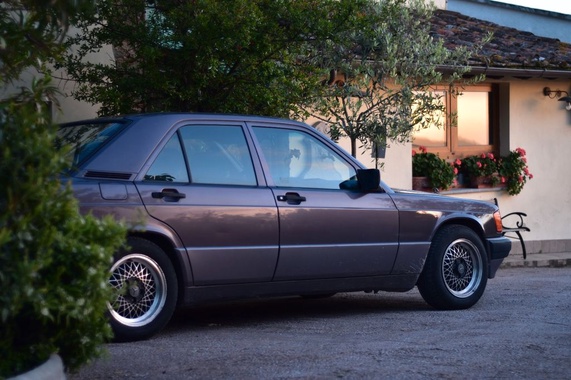 Mercedes-Benz 190 1992