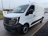 Nissan Interstar 2025