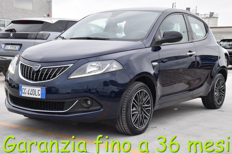 Lancia Ypsilon