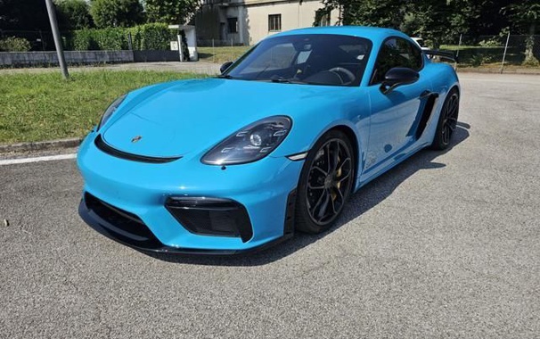 Porsche Cayman 2019