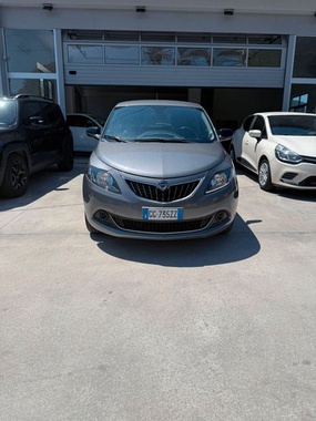 Lancia Ypsilon 2021
