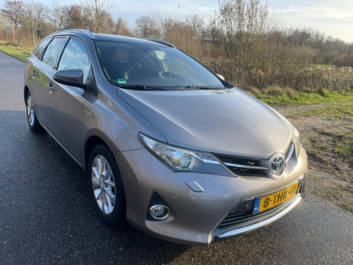 Toyota Auris 2014