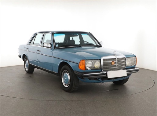 Mercedes-Benz 230 1982