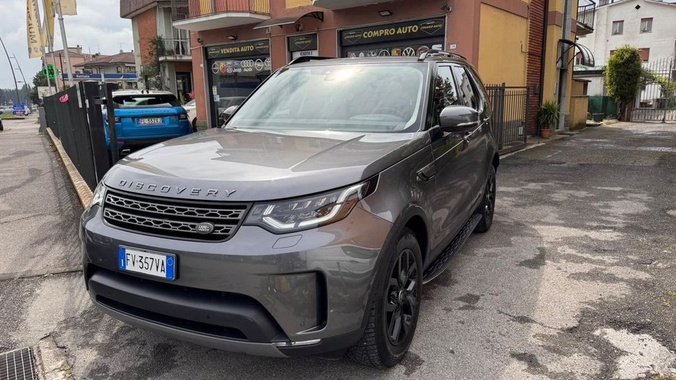 Land Rover Discovery 2019