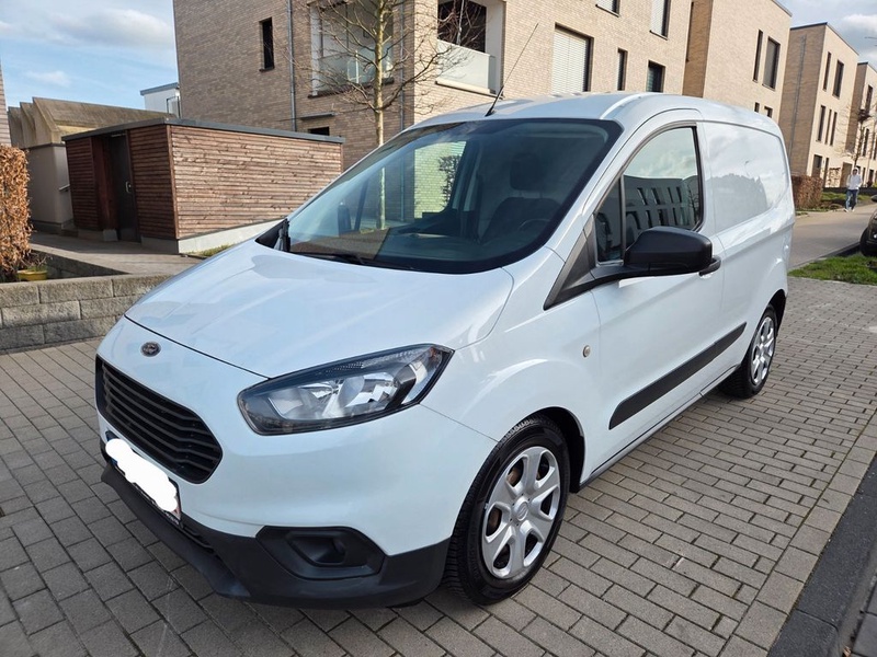 Ford Transit Courier