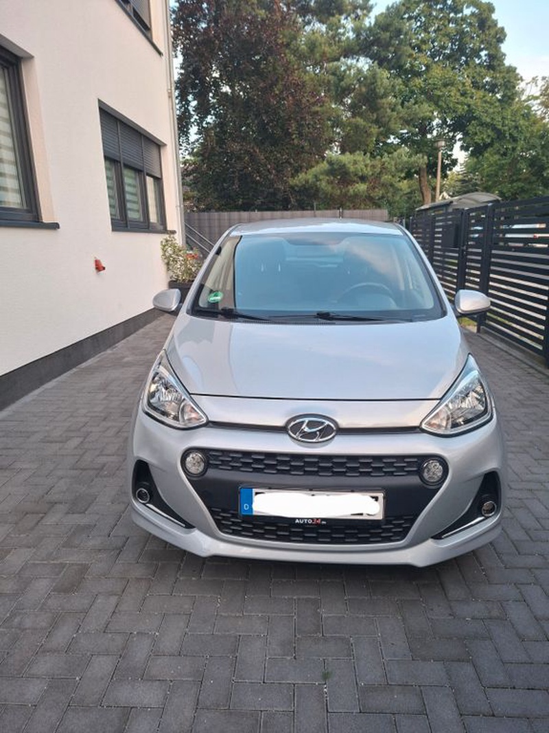 Hyundai i10