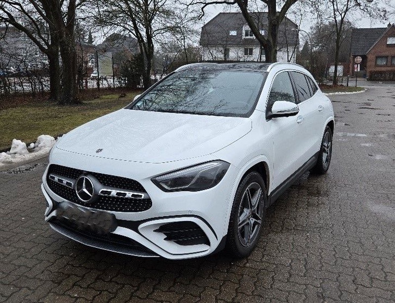Mercedes-Benz GLA-Class