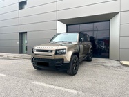 Land Rover Defender 2025