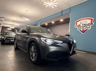 Alfa Romeo Stelvio 2021