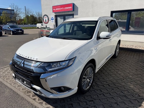 Mitsubishi Outlander 2021