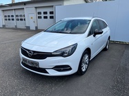 Opel Astra 2022