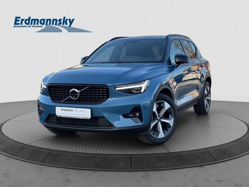 Volvo XC40 2025
