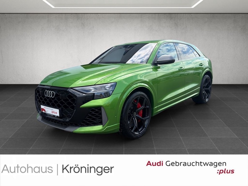 Audi RSQ8