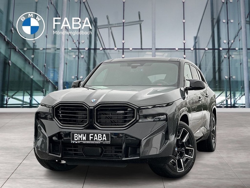 BMW XM