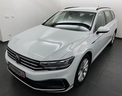 Volkswagen Passat 2023