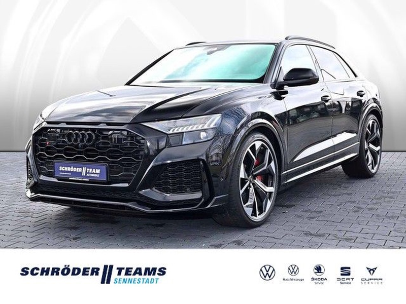 Audi RSQ8