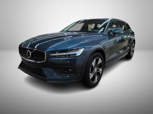 Volvo V60 2024