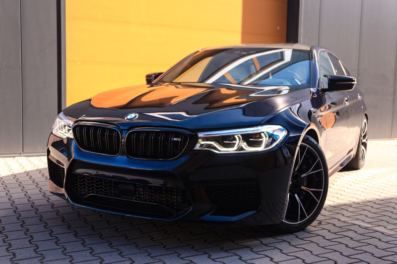 BMW M5