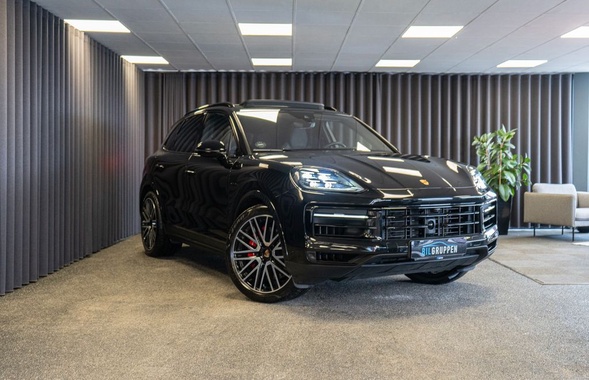 Porsche Cayenne 2024