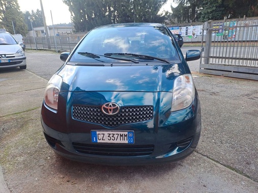 Toyota Yaris 2006