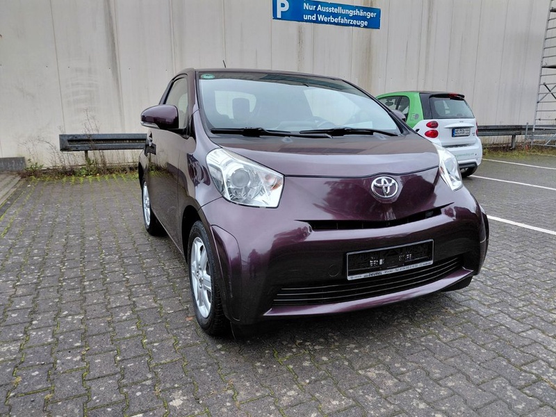 Toyota IQ