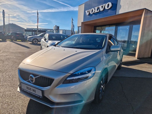 Volvo V40 2019