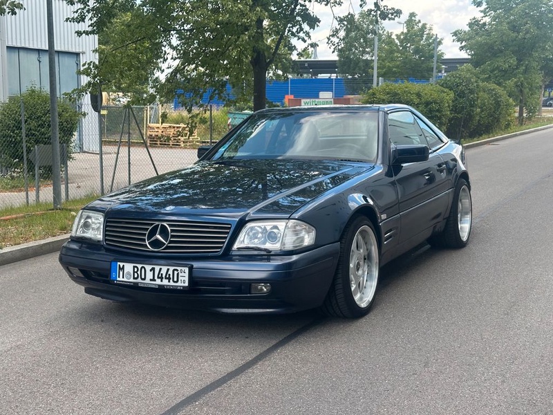 Mercedes-Benz SL-Class