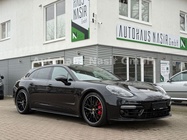 Porsche Panamera 2021