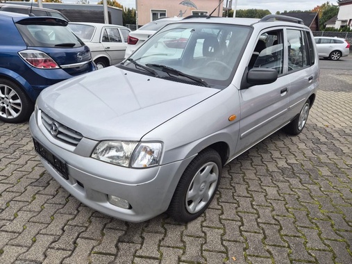Mazda Demio 2002