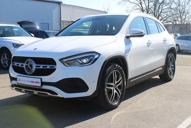 Mercedes-Benz GLA-Class