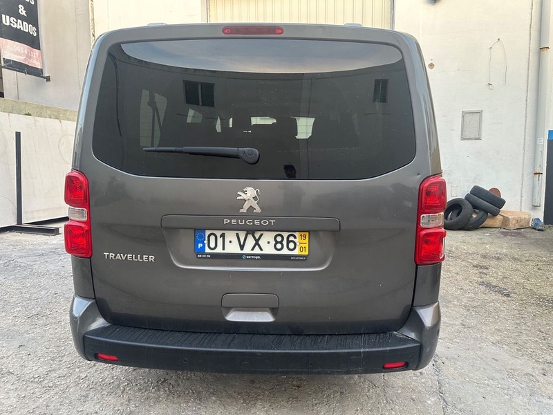 Peugeot Traveller