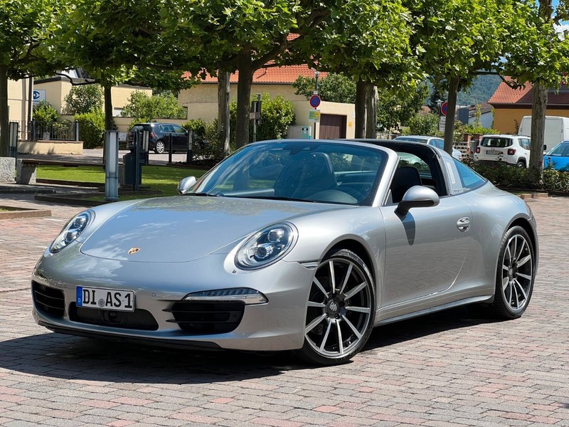 Porsche 991