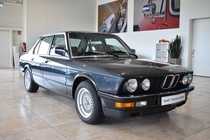 BMW M5 1986