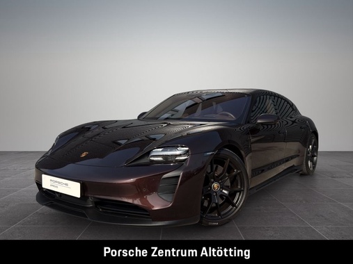 Porsche Taycan 2022