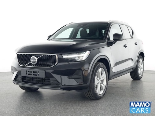 Volvo XC40 2025