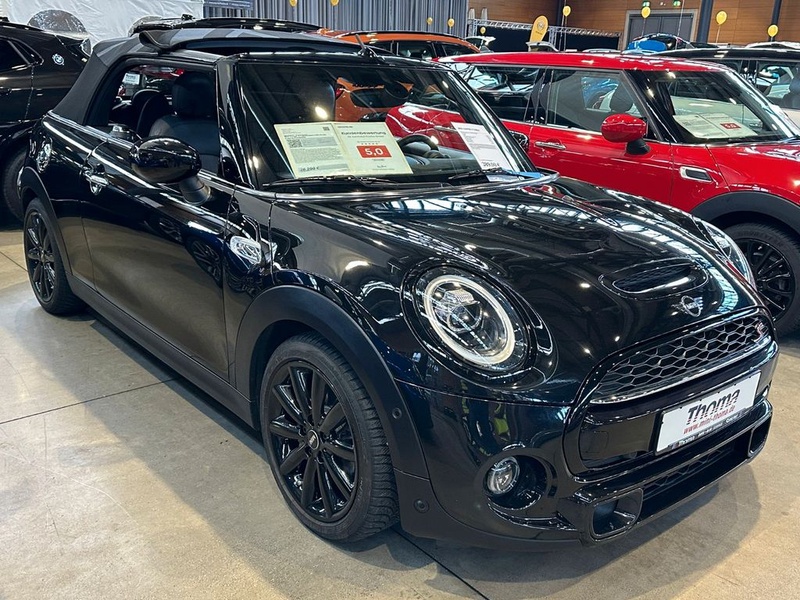 MINI Cabrio