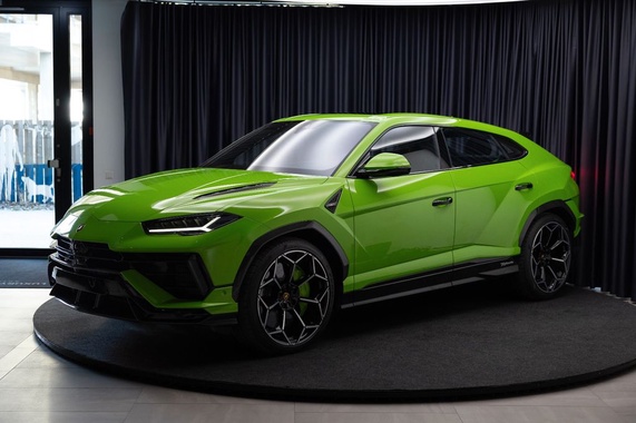 Lamborghini Urus 2025
