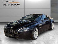 Aston Martin Vantage 2011