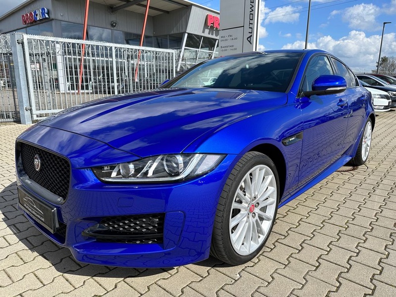 Jaguar XE