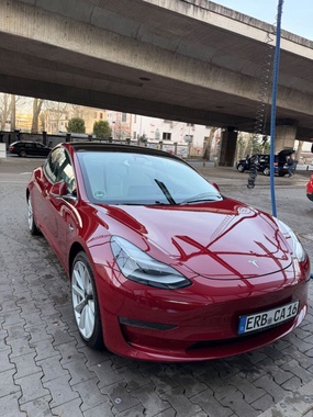 Tesla Model 3 2019