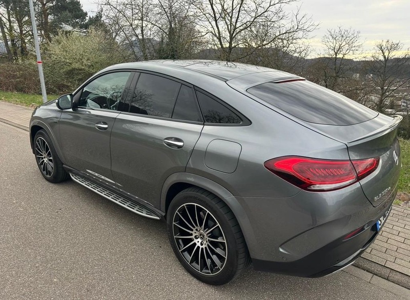 Mercedes-Benz GLE-Class