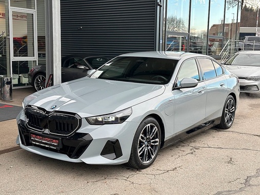 BMW 5 Series 2025