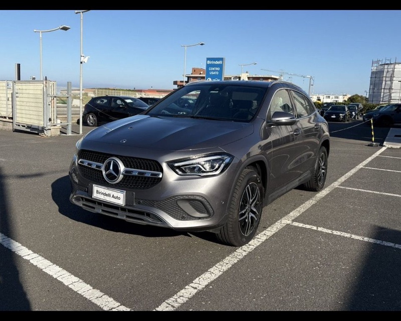 Mercedes-Benz GLA-Class