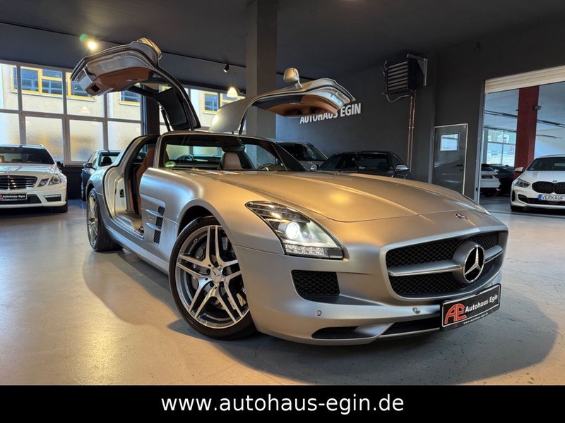 Mercedes-Benz SLS AMG